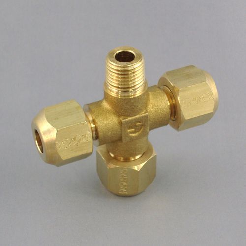 FMX ���˂��N���X �t���A�W���C���g