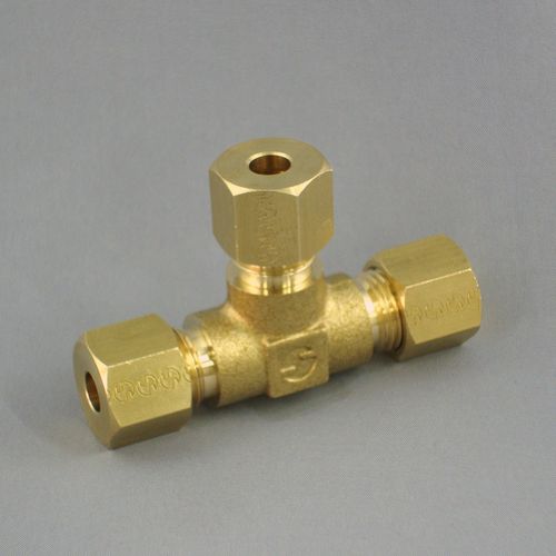 RUT ���j�I���e�B�[ �����O�W���C���g