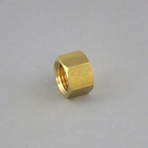 �R�[���[ SCP81008 �L���b�v