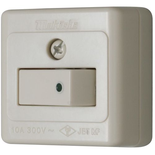 MR3020 �G���K���g�^���u���X�C�b�`(�А�)
